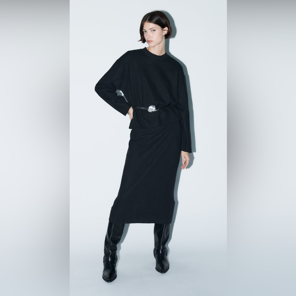 Zara Black soft midi skirt
